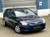 Hyundai i30 blue 1.4*KLIMA*E-PAKET*ALU*1VB*5TR*SCHECKH.* - gebrauchte Hyundai i30 aus dem Jahr 2009