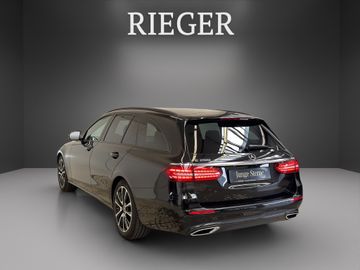 Mercedes E 200 - 9