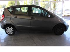 Fahrzeugabbildung Mercedes-Benz A 180 CDI 5-türig,HU und AU fällig
