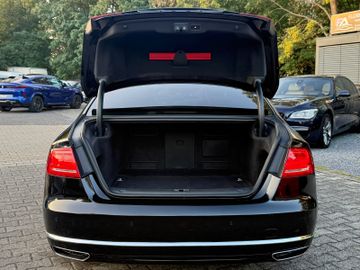 Audi A8 - 10