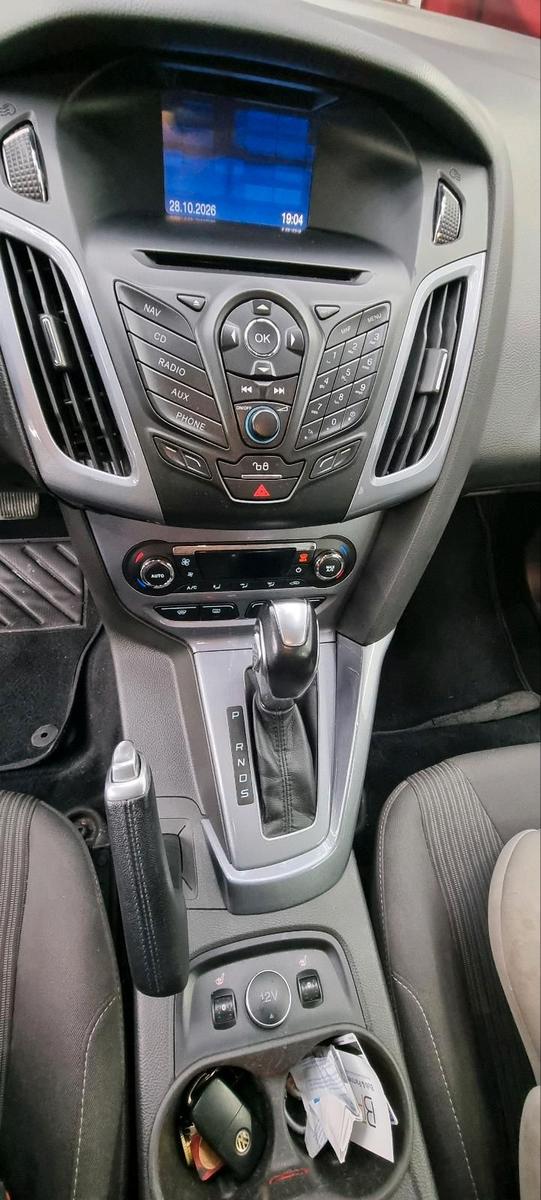 Ford Focus 2014 — photo 12