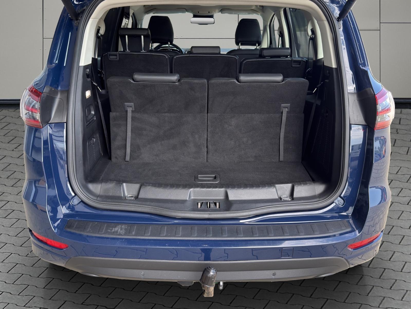 Ford S-MAX 2.0 Titanium X LED 7-Sitzer ACC AHK BLIS