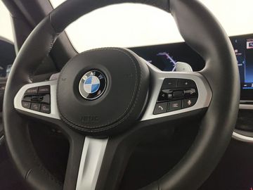 BMW X7 - 7