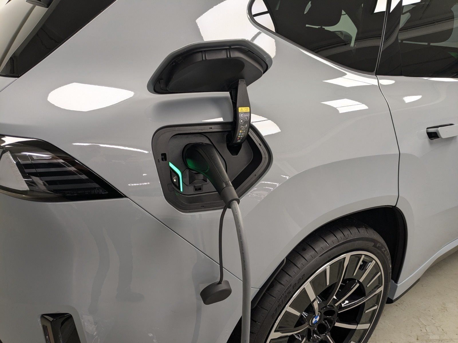 BMW iX3 - Bild 18