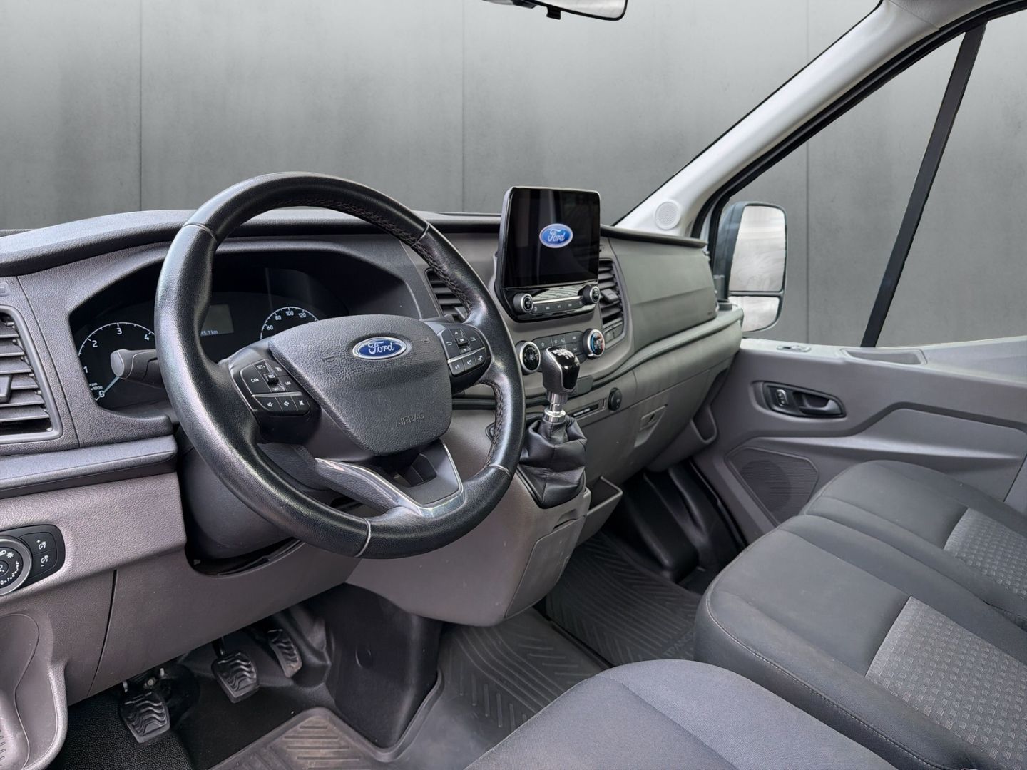 Fahrzeugabbildung Ford Transit Einzelk. Pritsche 350 L4 Trend Zwillingb