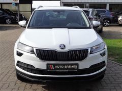 Fahrzeugabbildung Skoda Karoq 1,5 TSI Clever AHK ALW Navi