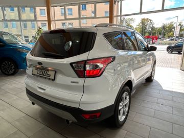 Ford Kuga Cool & Connect