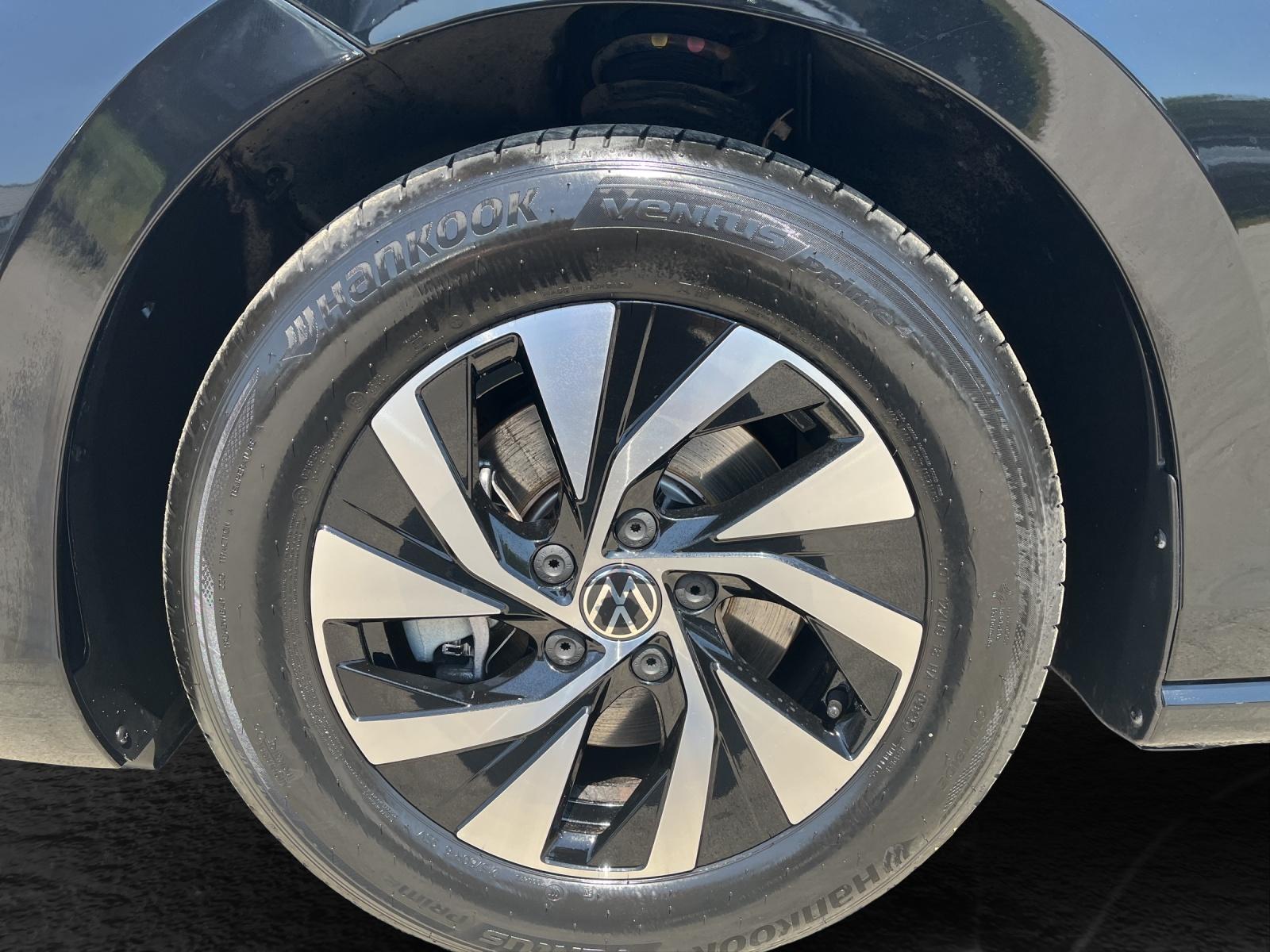 Volkswagen Passat Variant 1.5 eTSI DSG Business  Navi LED K