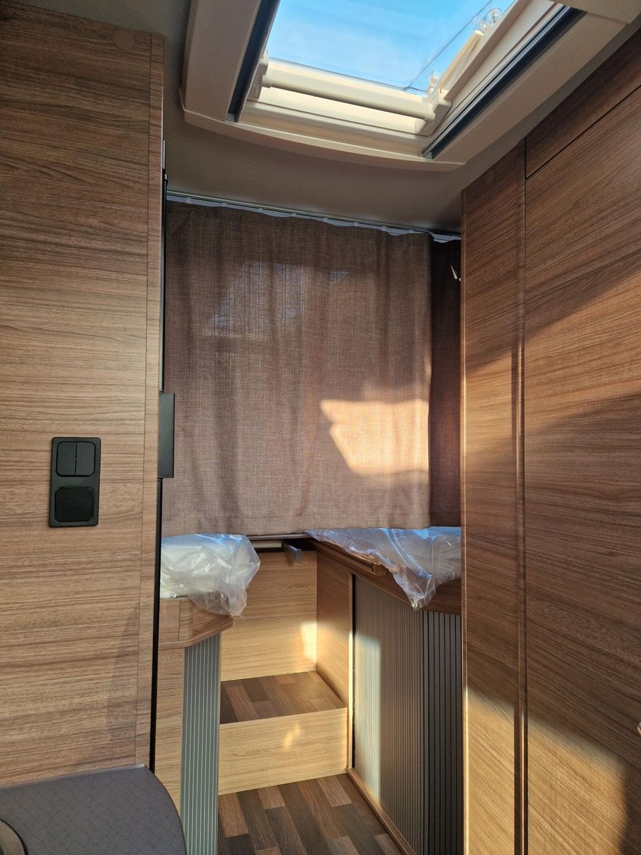 Fahrzeugabbildung Weinsberg CaraCompact MB EDITION PEPPER 640 MEG