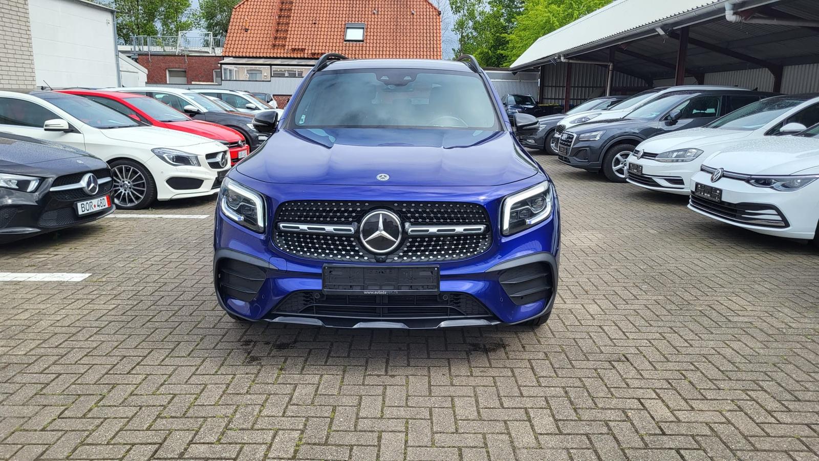 Mercedes-Benz GLB 220 d 4Matic AMG-Line Offroad Pano LED 360° 