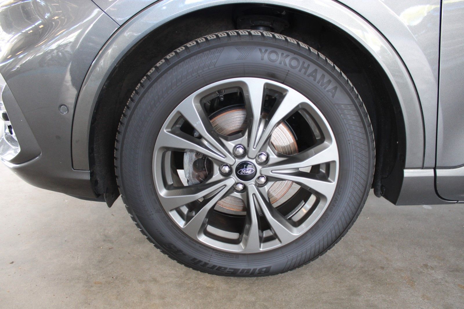 Fahrzeugabbildung Ford Kuga ST-Line X LED HUD Winter + Technologie Pak.