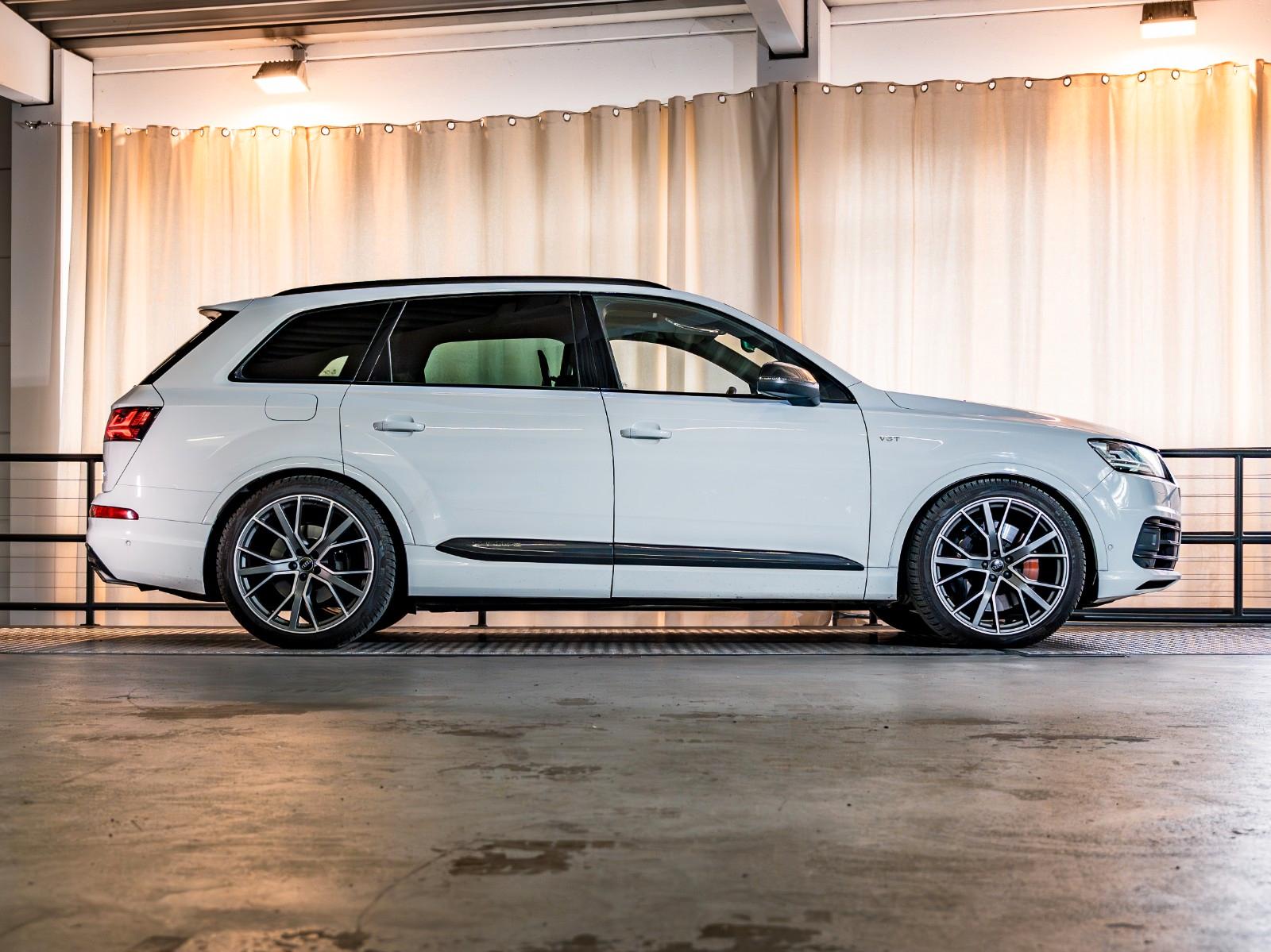 Audi SQ7 4.0 TDI quattro tiptronic