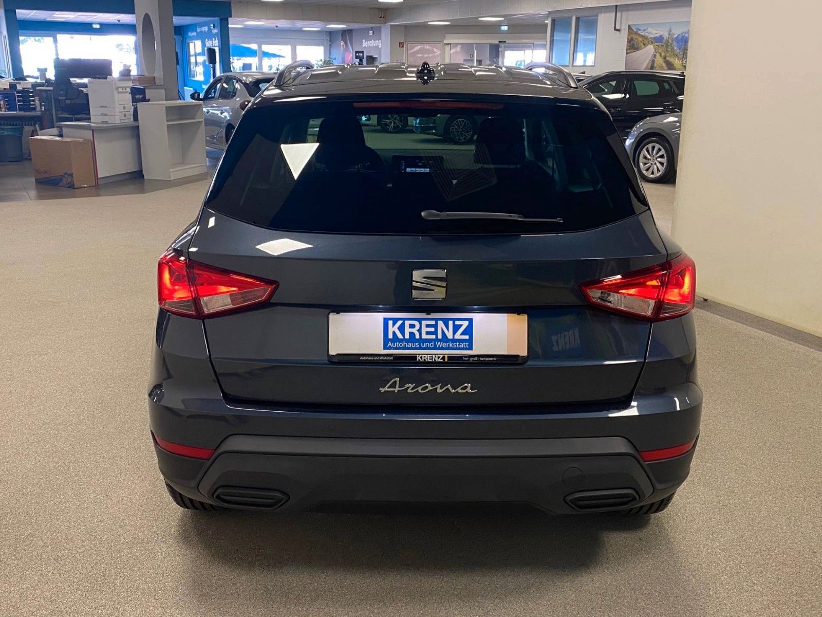 Fahrzeugabbildung SEAT Arona 1.0 TSI DSG STYLE+5 JAHRE GARANTIE+AHK+LED