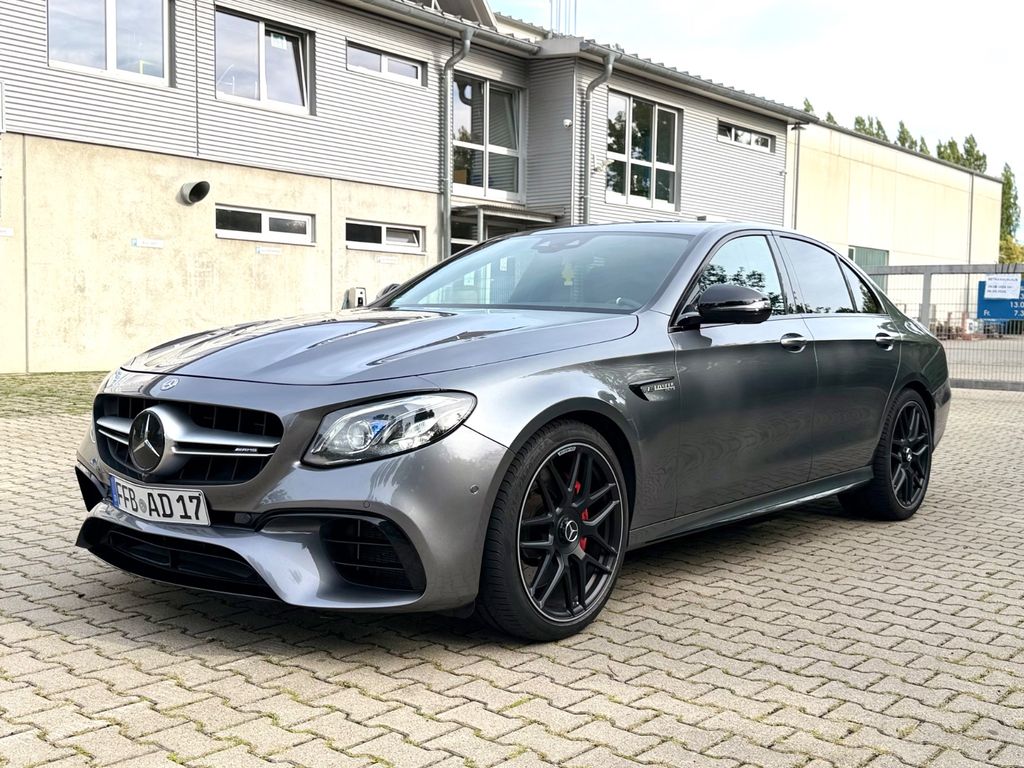 Image of Mercedes-Benz E 63 AMG