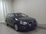 Volkswagen Passat Var. 2.0 TDI Trendline AHK Navi Xenon - Volkswagen Passat: Kombi, Trendline