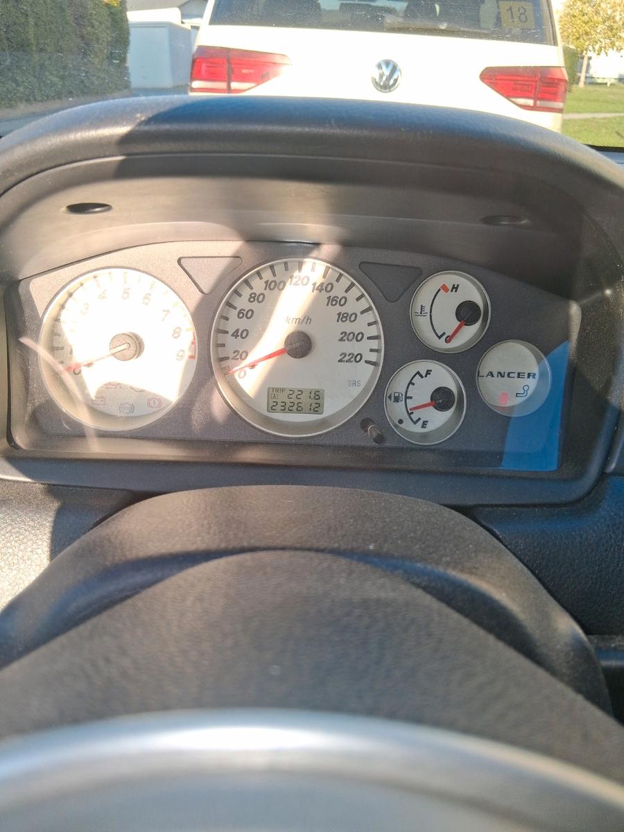 Mitsubishi Lancer 2004 — photo 5