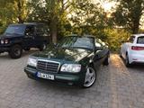Mercedes-Benz E 320 H-Gutachten, dt. Fahrzeug, sehr gepflegt - Mercedes-Benz E 320 aus 1993