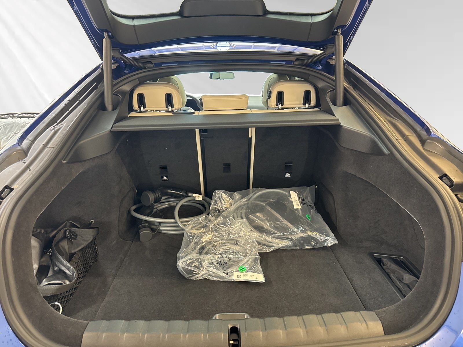 BMW i4 - Bild 16