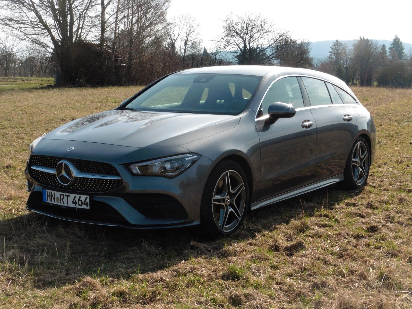 MERCEDES-BENZ CLA 200 Shooting Brake -
