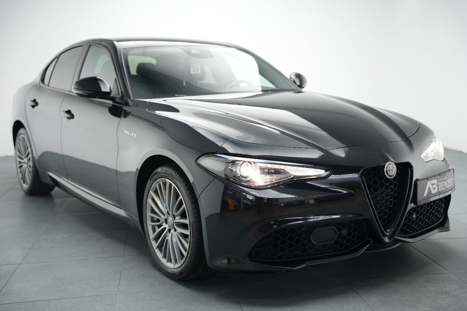 Fahrzeugabbildung Alfa Romeo Giulia Veloce *Harman&Kardon*Memory*Kamera*Navi