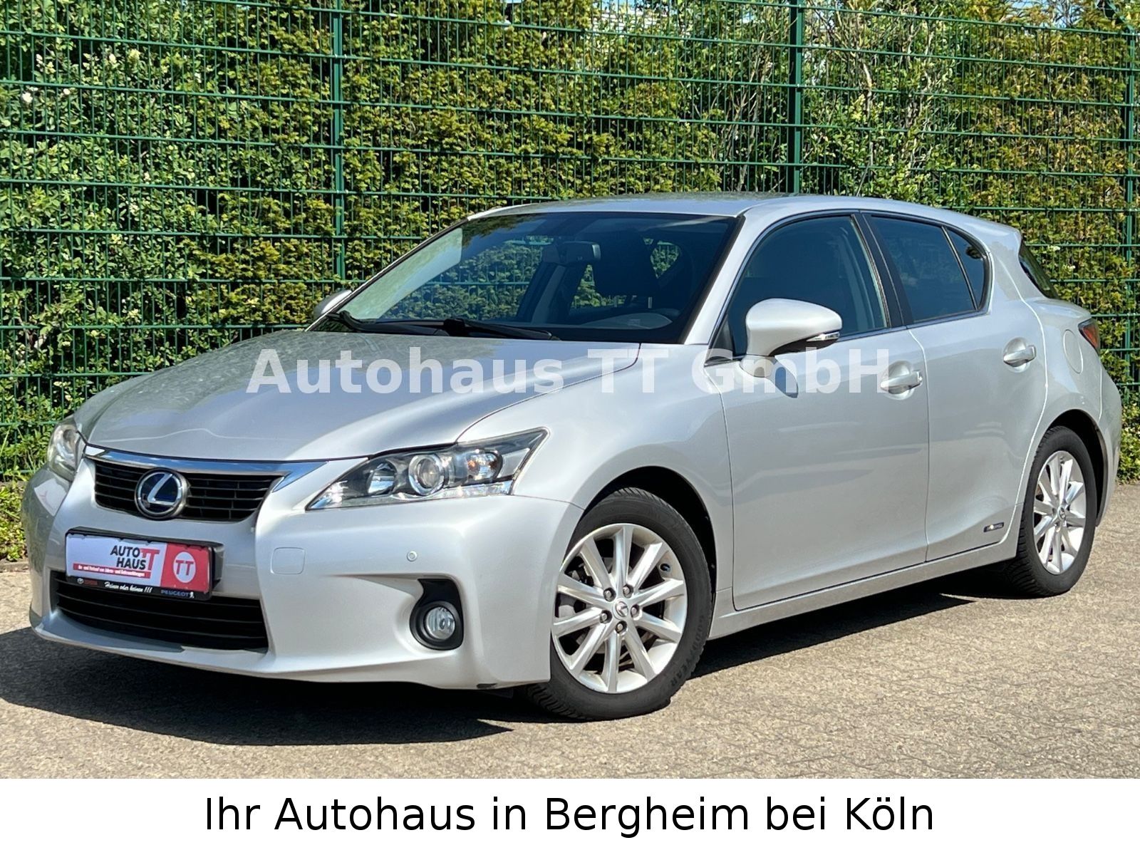 Lexus CT 200h Aut. Hybrid°Kamera°PDC°LED°Sitz-Hz°2.HD