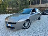Alfa Romeo 159 1.9 JTDm 16V - silberne Alfa Romeo 159
