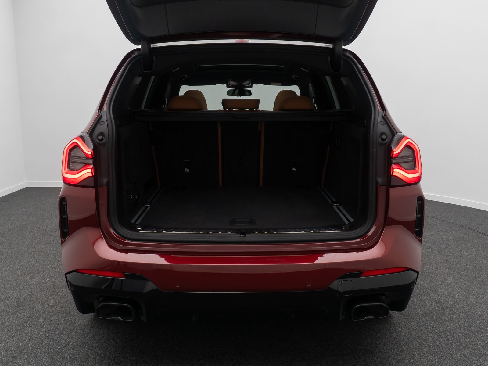 Fahrzeugabbildung BMW X3 M40d Panorama Kamera DAB H/K AHK Komfort 20"