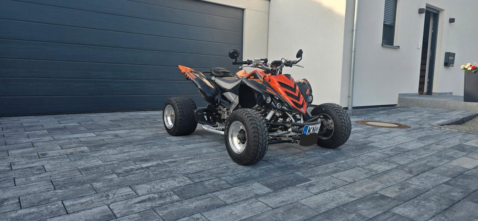 Yamaha Raptor 2007 — rear view