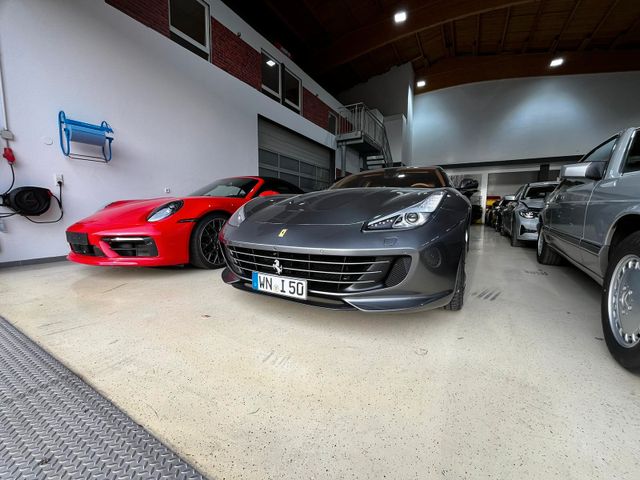 Ferrari GTC4Lusso 6.3 V12 DCT **12TKM**PANO**