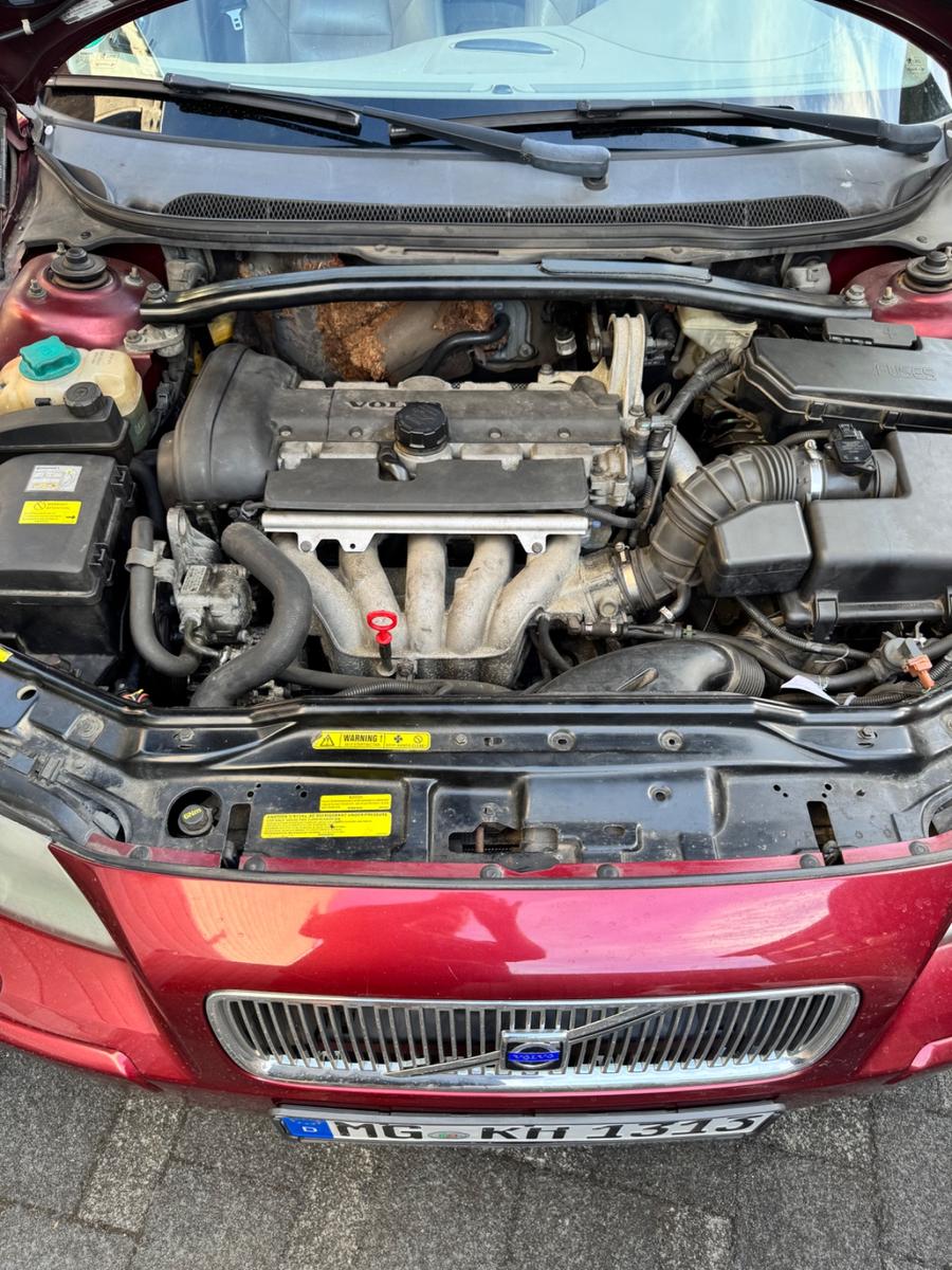 Volvo V70 2004 — photo 15
