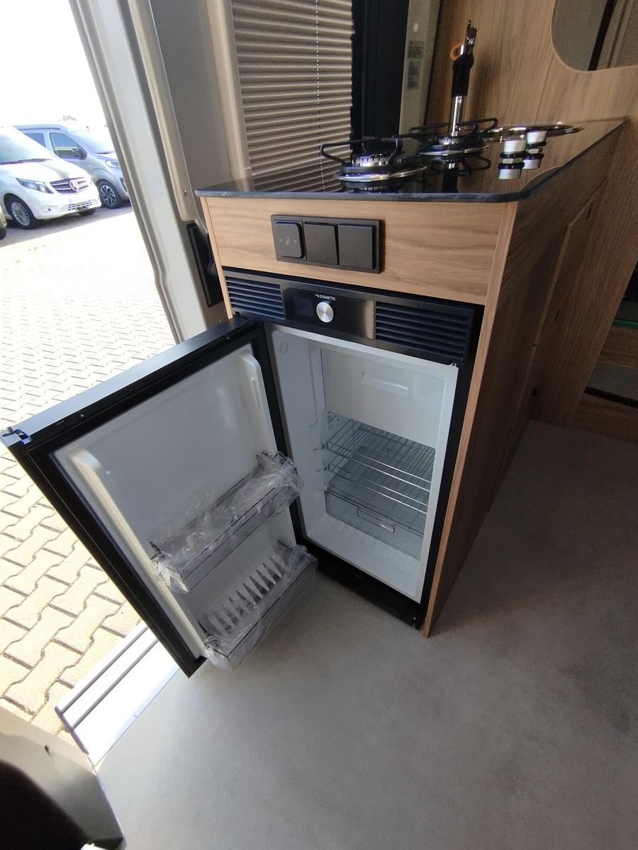 Fahrzeugabbildung Karmann Dexter DE 600 Concept Paket