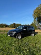 Mercedes-Benz ML 270 CDI Final Edition Final Edition - Mercedes-Benz ML 270: Final Cdi Edition