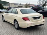 Mercedes-Benz E 200 d *Automatik*Kamera*PDC*LED*Klima*Euro 6 - mit Diesel-Antrieb: Beige, Vollleder, Limousine