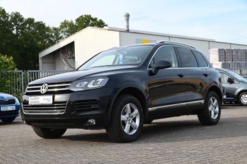 Volkswagen Touareg - 2