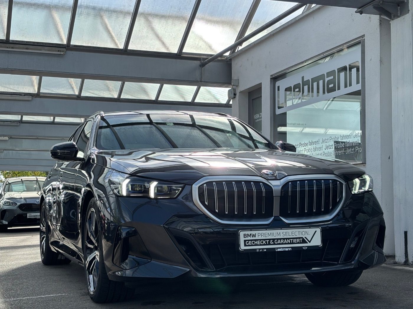 BMW 520d Touring M-Sport AHK 1,49% foto 2