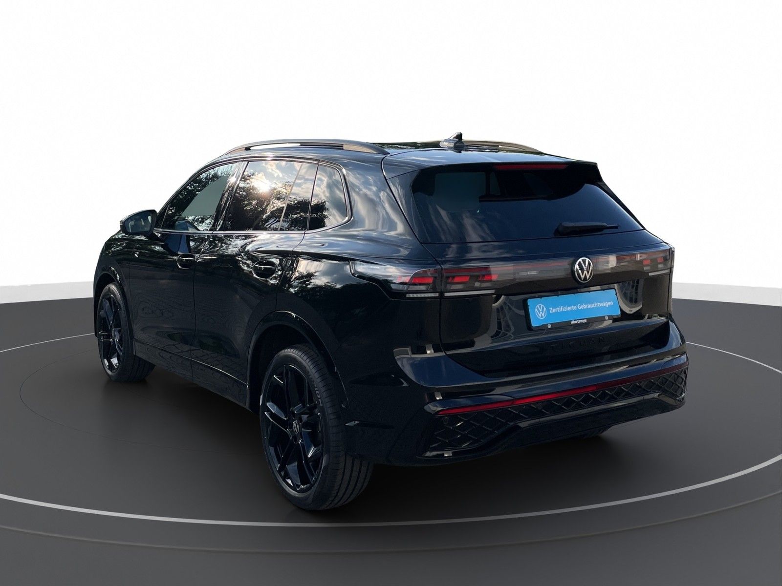 Volkswagen Tiguan 2.0 TSI 4Motion R-Line DSG AHK MATRIX LM foto 2