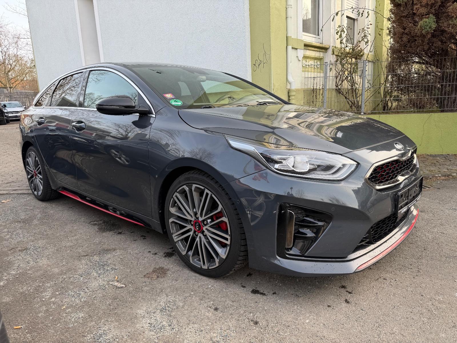 Kia pro cee'd / ProCeed""GT""