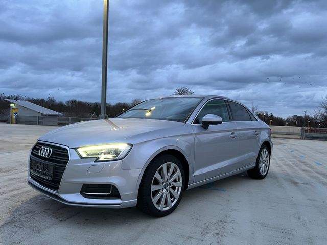 AUDI A3 Limousine Design, AHK, Tempomat, Xenon