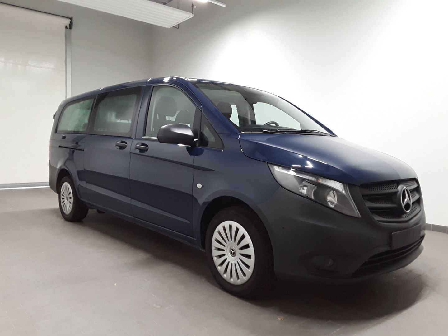 Fahrzeugabbildung Mercedes-Benz Vito Tourer 114 CDI Pro extralang AUTOMATIK