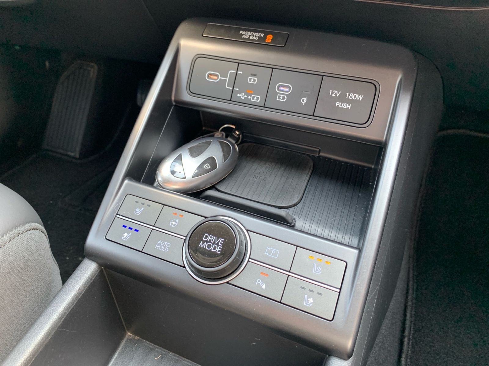 Fahrzeugabbildung Hyundai KONA 1.6 GDI Prime Hybrid Leder Dachlackierung