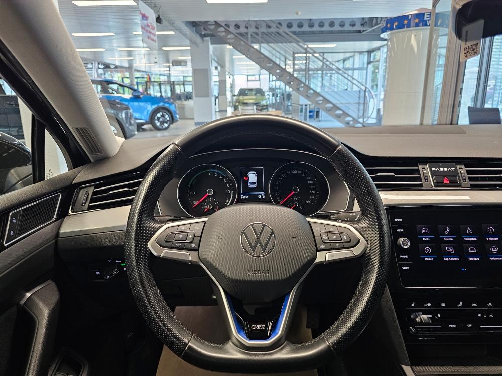 Volkswagen Passat GTE Kamera,LED,Navi,Sitzheizung, миниатюра 24