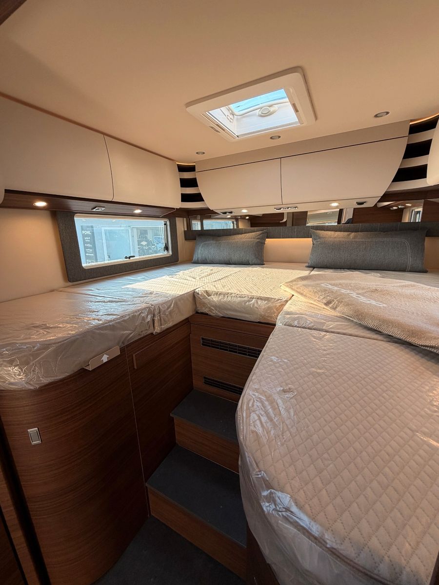Fahrzeugabbildung Carthago chic c-line I 5.9 XL LE Mercedes Cortina