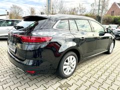 Fahrzeugabbildung Megane IV Grandtour Intens 1.3 TCe 140 EDC EU6d