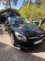Mercedes-Benz  Mercedes CLA 220d Shooting Brake gepflegt - Mercedes-Benz CLA 220 Shooting Brake von privat