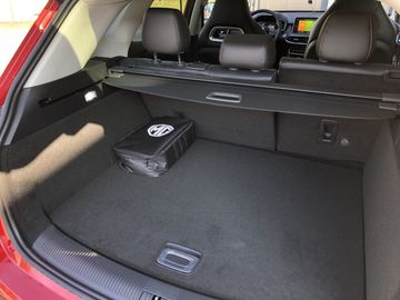 Fahrzeugabbildung MG EHS 1.5 Luxury ** SOFORT VERFÜGBAR **