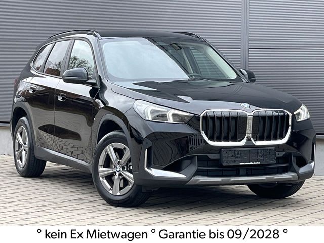 BMW X1 xDrive 23i*AHK*LED*360°*HUD*LiveCockpit Pro*