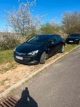 Opel Astra GTC 1.4 Turbo 88kW - - Opel Astra aus 2012: Gtc