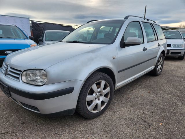 Volkswagen Golf 1.9TDI 74Kw Special Variant