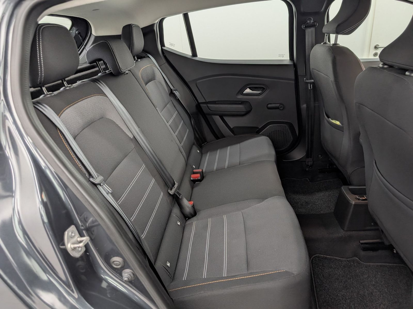 DACIA Sandero  Stepway TCe 90 Comfort Navi – Bild 10