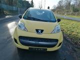 Peugeot 107 Petit  Filou.1te Frauenhand. 1A.Tüneu - gebrauchte Peugeot 107 aus dem Jahr 2010